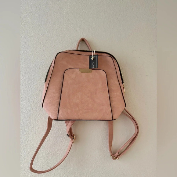 luxie collection Handbags - Pink Stylish Bags